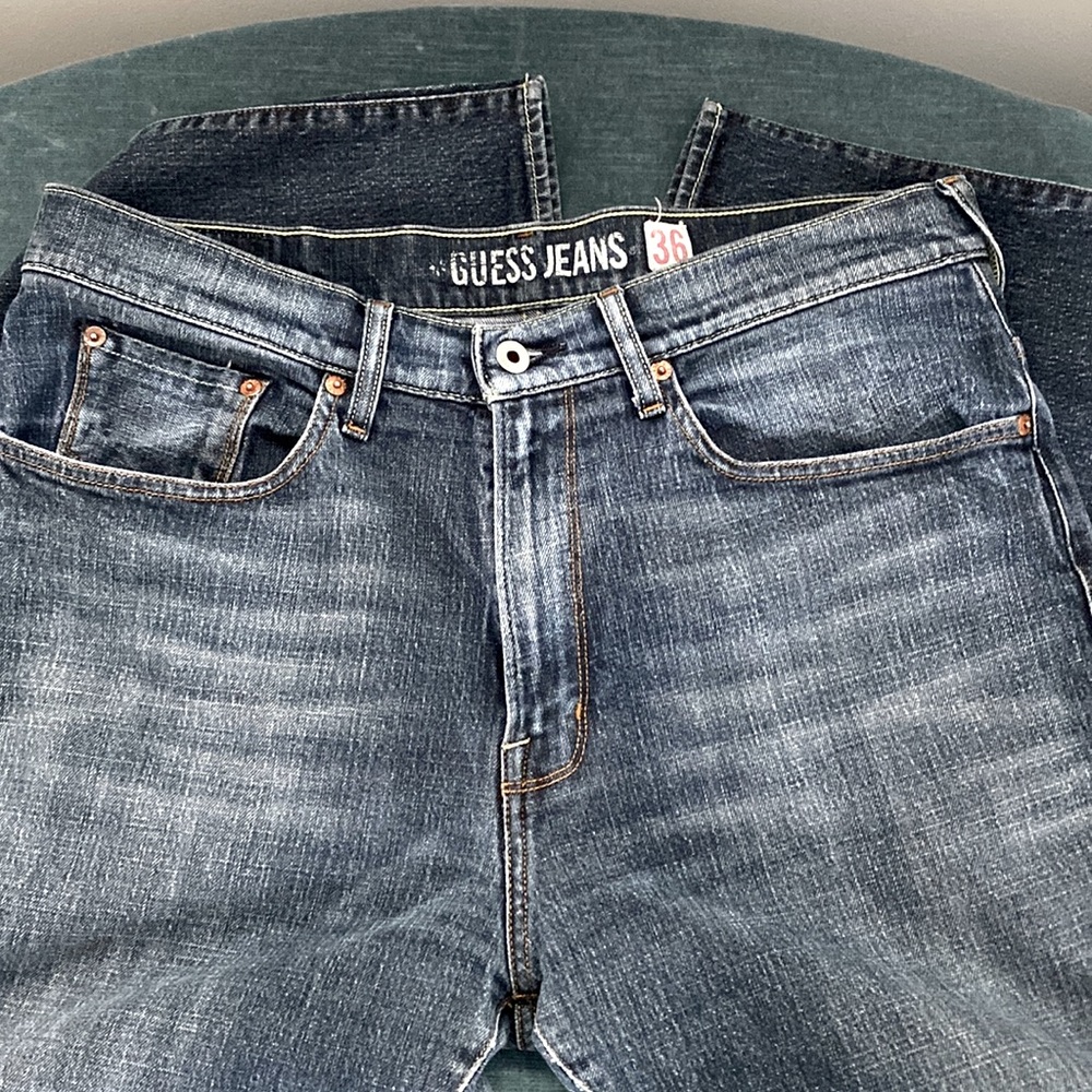 Guess Blue Jeans Slightly Distressed 36”W X 32”L
